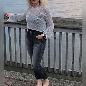 ZARA Women’s Sparkly Silver Mesh Cropped Top with Bell Sleeves. Size M. Gorgeous